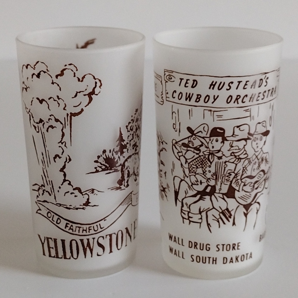 Hazel Atlas South Dakota & Yellowstone National Park Frosted Glasses